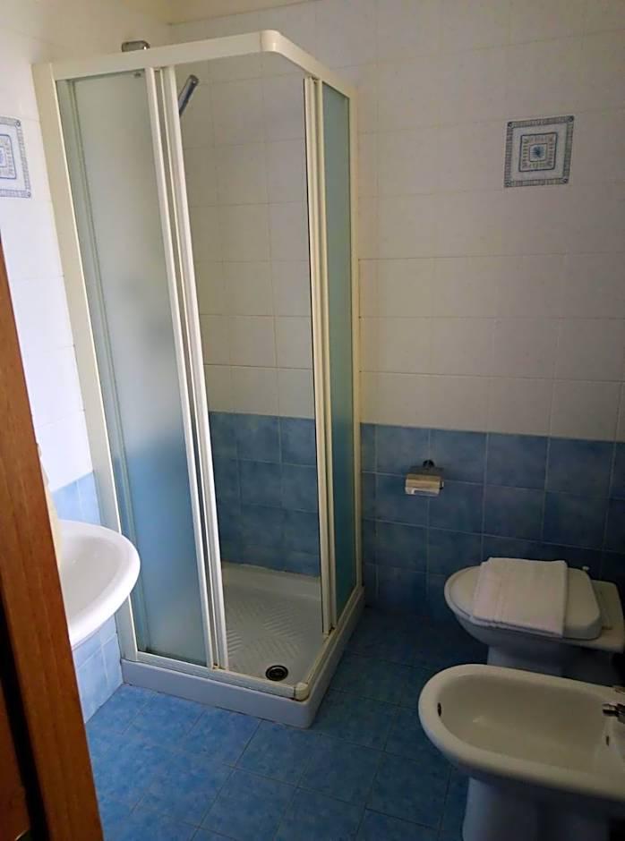 Budget Single Room